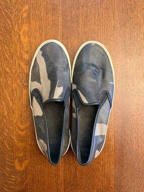 COACH A9313 Chrissy Camo Print Leather Slip-On Sneakers